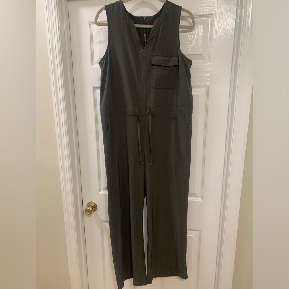Athleta Olive Green Sleeveless Jumpsuit - Picture 3 of 5